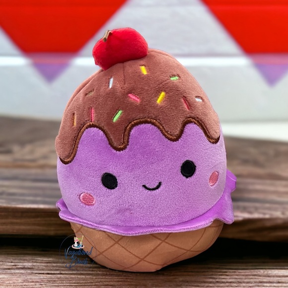 Squishmallow Dibbs the Ice Cream with Tags - Picture 1 of 6